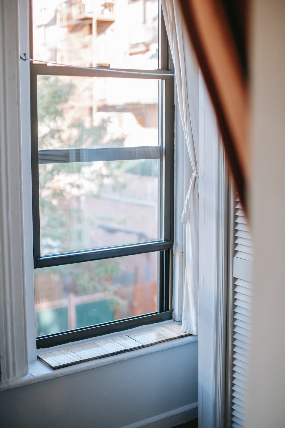 What to Look for in Energy Star Rated Double-Hung Windows